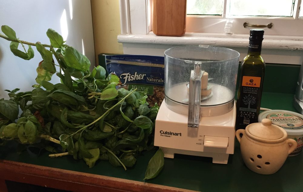 pesto ingredients
